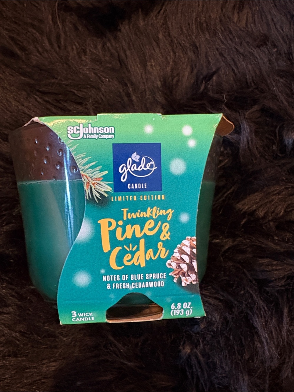 Glade Twinkling Pine & Cedar 3-Wick Candle - Forest Green
